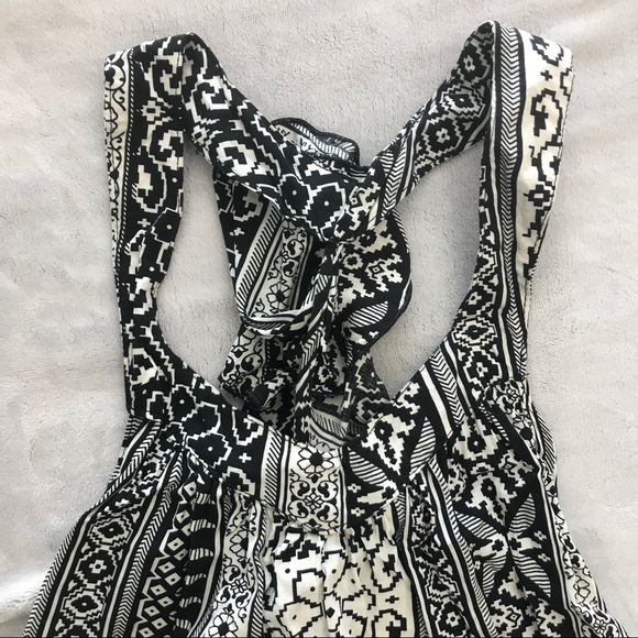 NWOT Printed Open-Back Summer Dress - Picture 3 of 8